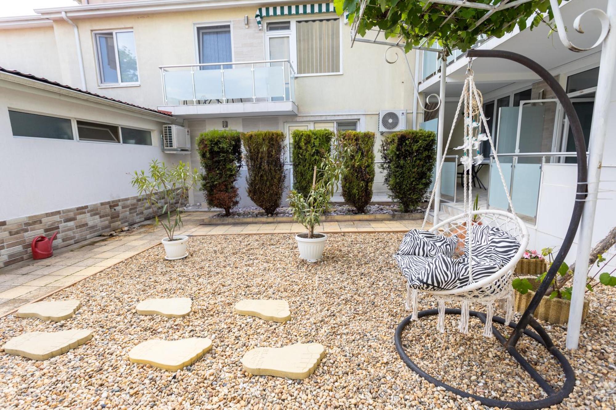 Guest House Desi - Къща За Гости Деси Balchik Exterior photo