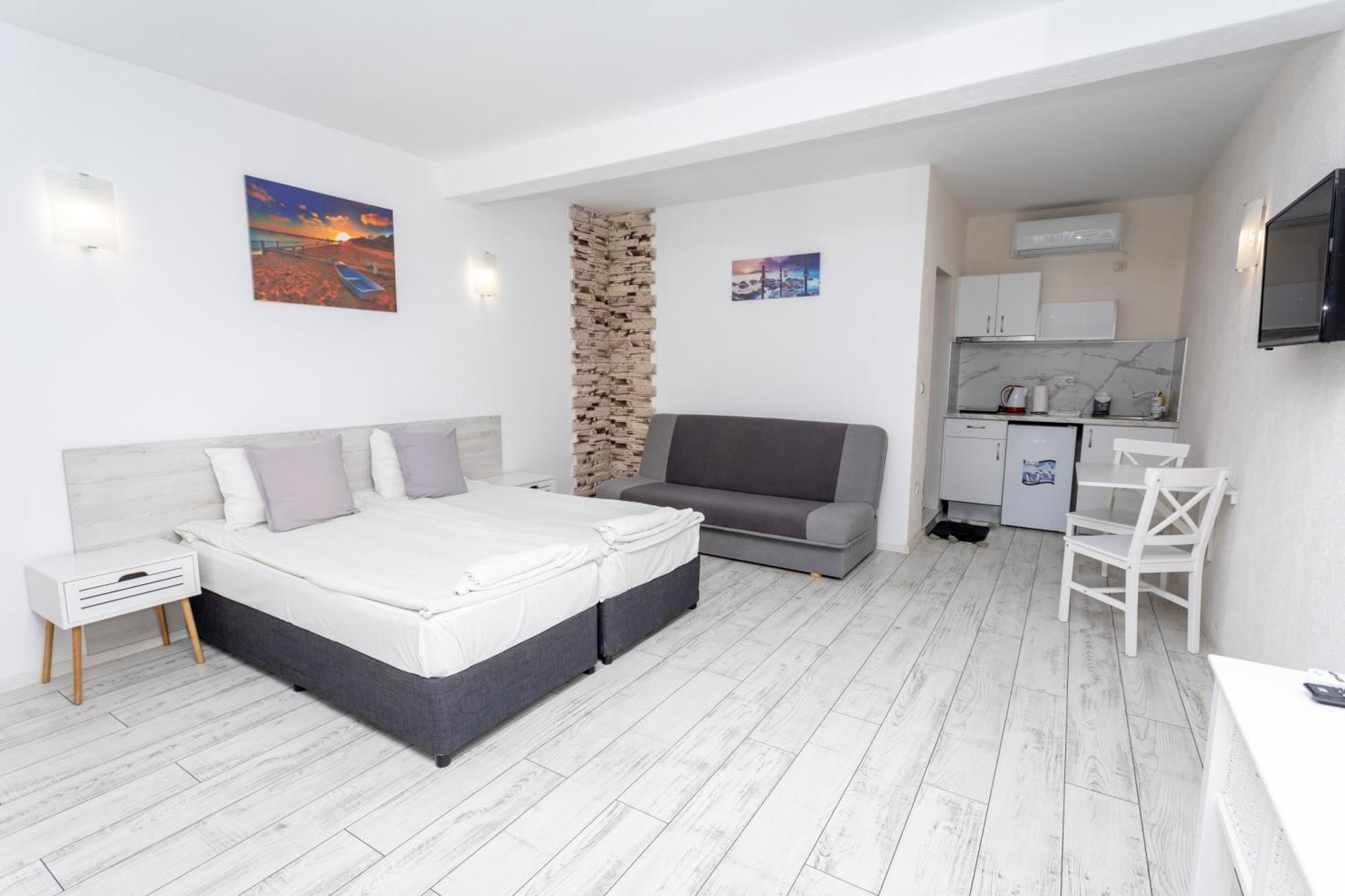 Guest House Desi - Къща За Гости Деси Balchik Exterior photo