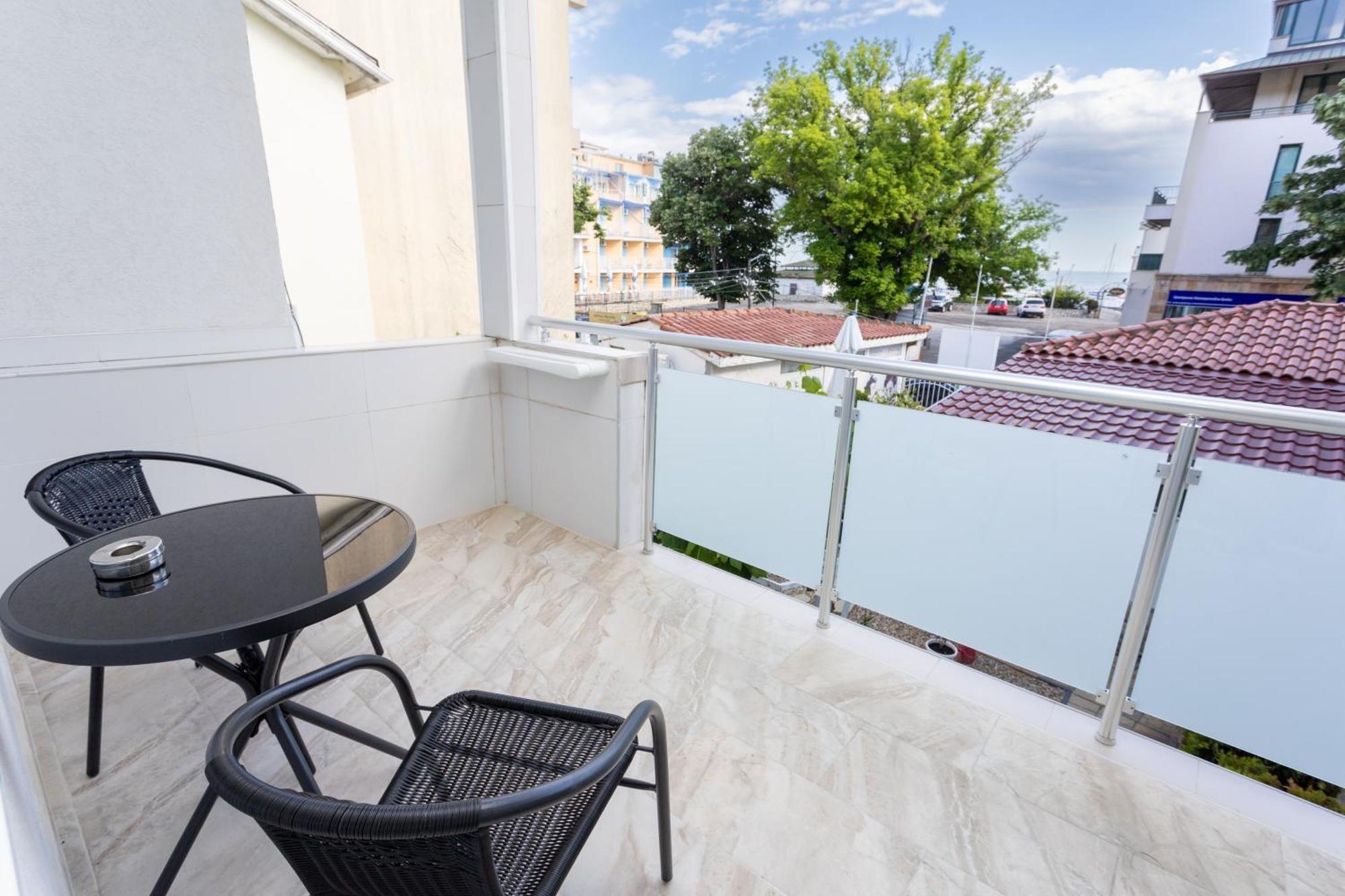 Guest House Desi - Къща За Гости Деси Balchik Exterior photo
